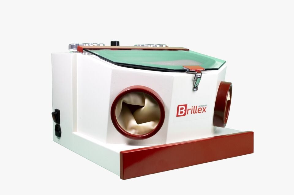 BRILLEX  DRAWER TYPE SANDBLASTER